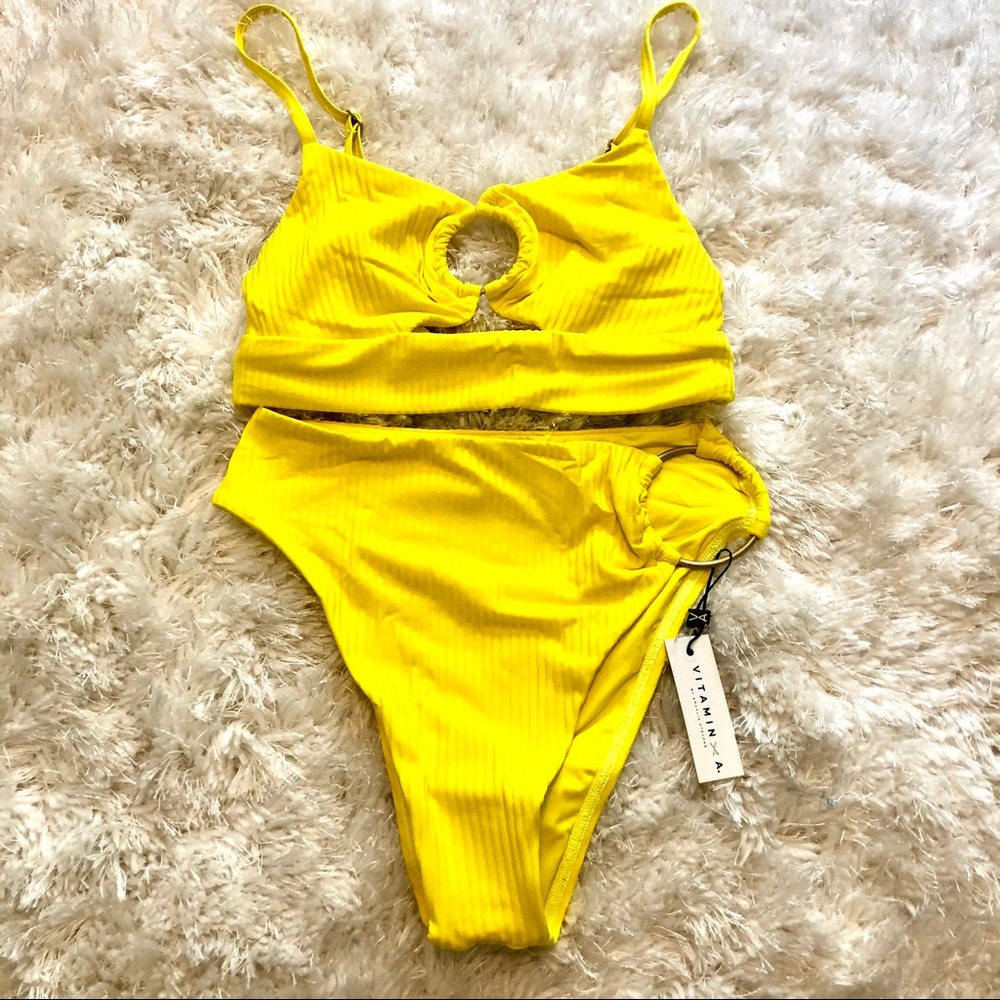 NWT- Vitamin A Kara Top & Lolita Bottom - Picture 7 of 12